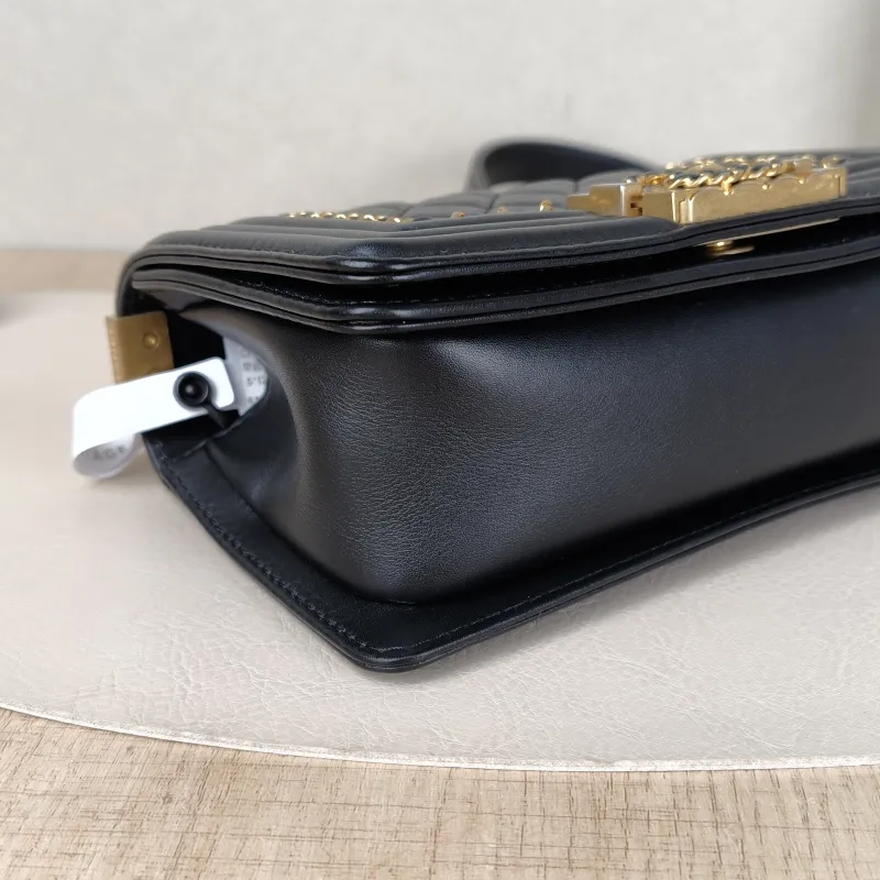 Chanel Crossbody Bag Le Boy​Black Calfskin Small 20.5 × 8.5 × 12 cm — detail view 11 of 15