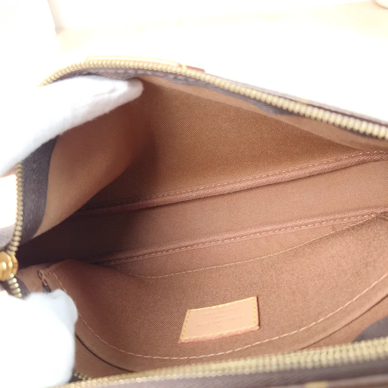 Louis Vuitton Crossbody Bag Multi Pochette Accessoires Shoulder Strap PVC Small 24 × 4 × 13.5 cm — detail view 7 of 11