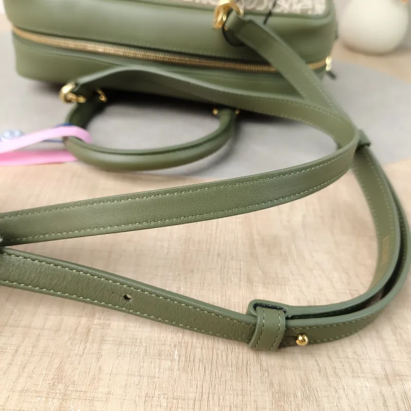 LOEWE Crossbody Bag amazona 23 Green Canvas One Size 24 × 10 × 15 cm — detail view 11 of 13