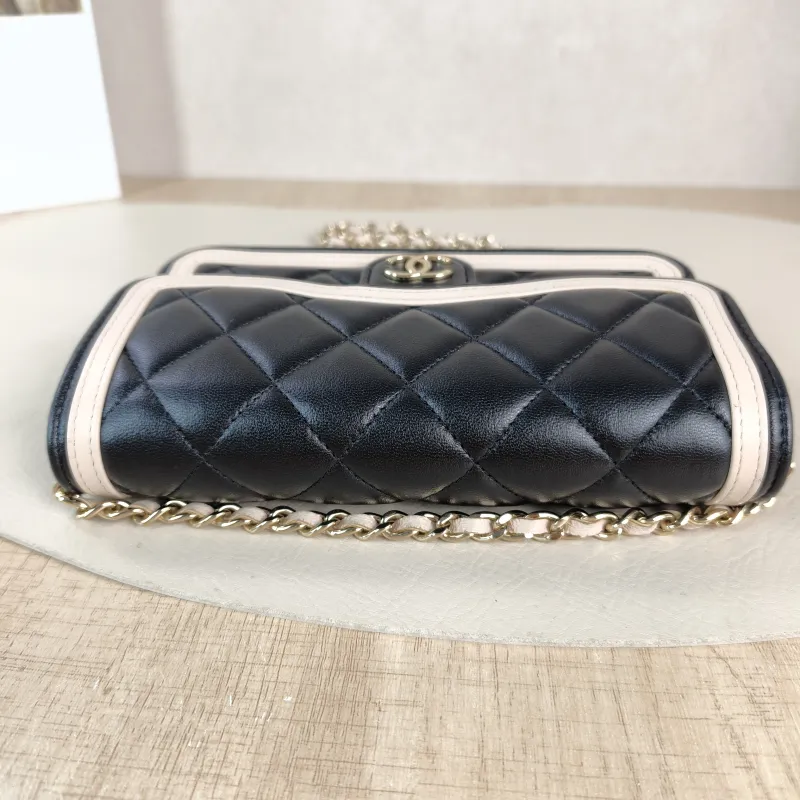 Chanel Crossbody Bag CF Mini WOC Crossbody Bag Black Pink Lambskin One Size 17 × 4 × 10 cm — detail view 5 of 11