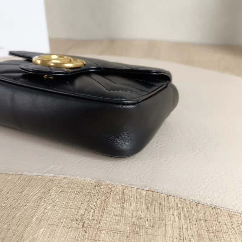 GUCCI Crossbody Bag GG Marmont Mini Marmont Mini Black Calfskinmini16.5 × 4.5 × 9.5 cm — detail view 7 of 10