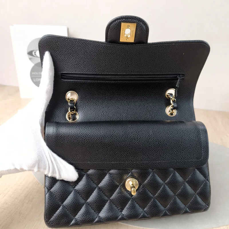 Chanel Crossbody Bag Classic Flap CF Black Grained Calfskin Small 23 × 6 × 14.5 cm — detail view 5 of 12