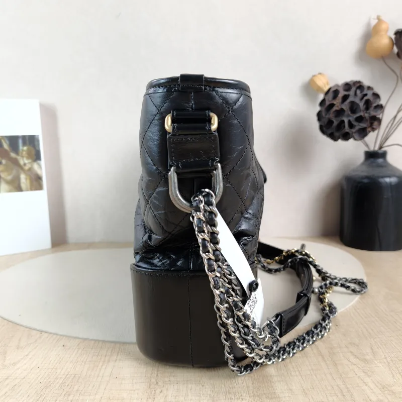 Chanel Crossbody Bag Gabrielle Gabrielle Bag Black CC alfskin Large28 × 10 × 23 cm — detail view 11 of 11