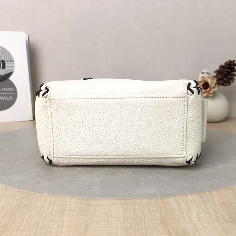 DELVAUX Top Handle Bag Cool Box Box Shoulder Bag Calfskinmini21 × 11 × 13 cm — cover view 2 of 5