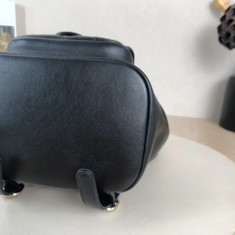 Chanel Backpack Duma Black Lambskin Small18 × 9.5 × 19 cm — detail view 2 of 12