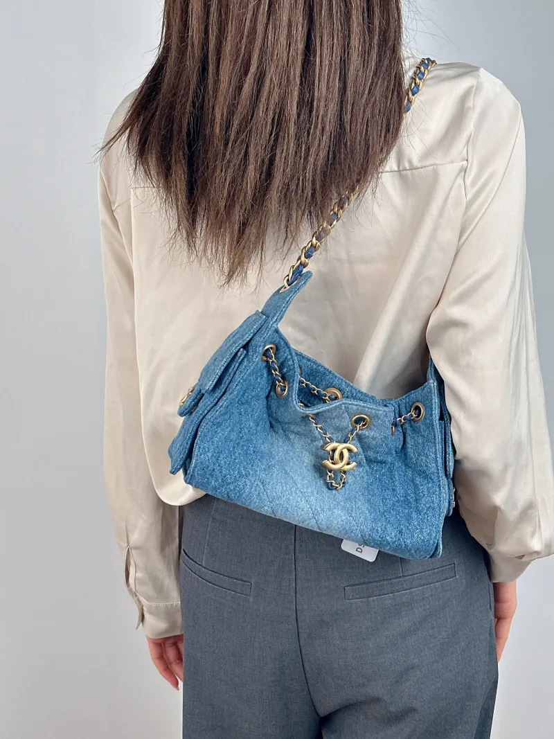 Chanel Crossbody Bag 25Bag Blue Mini 22 × 12.5 × 20 cm — on-model view 2 of 2