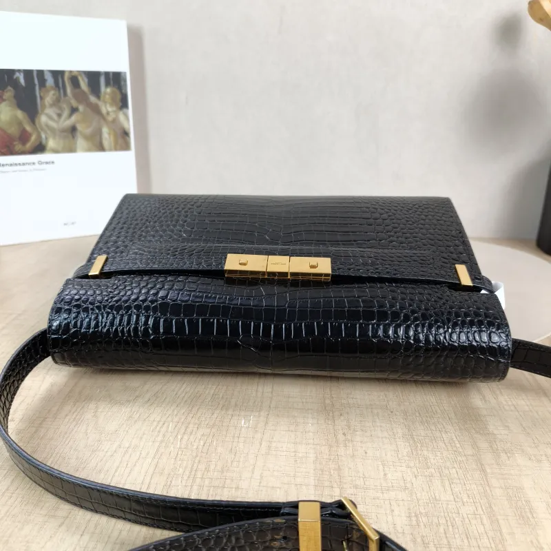 SAINT LAURENT Shoulder Bag MANHATTAN Black Calfskin Medium29 × 7.5 × 20 cm — detail view 10 of 12