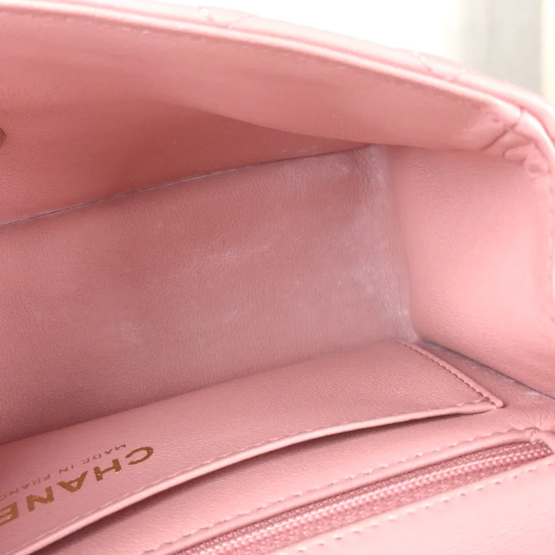 Chanel Crossbody Bag23k logo mini Pink Lambskin mini20 × 6 × 12 cm — detail view 3 of 14