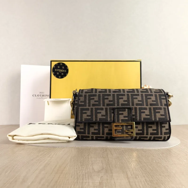 FENDI Crossbody Bag Baguette Baguette Bag Brown Canvas Medium 27 × 6 × 15 cm — cover view 6 of 6