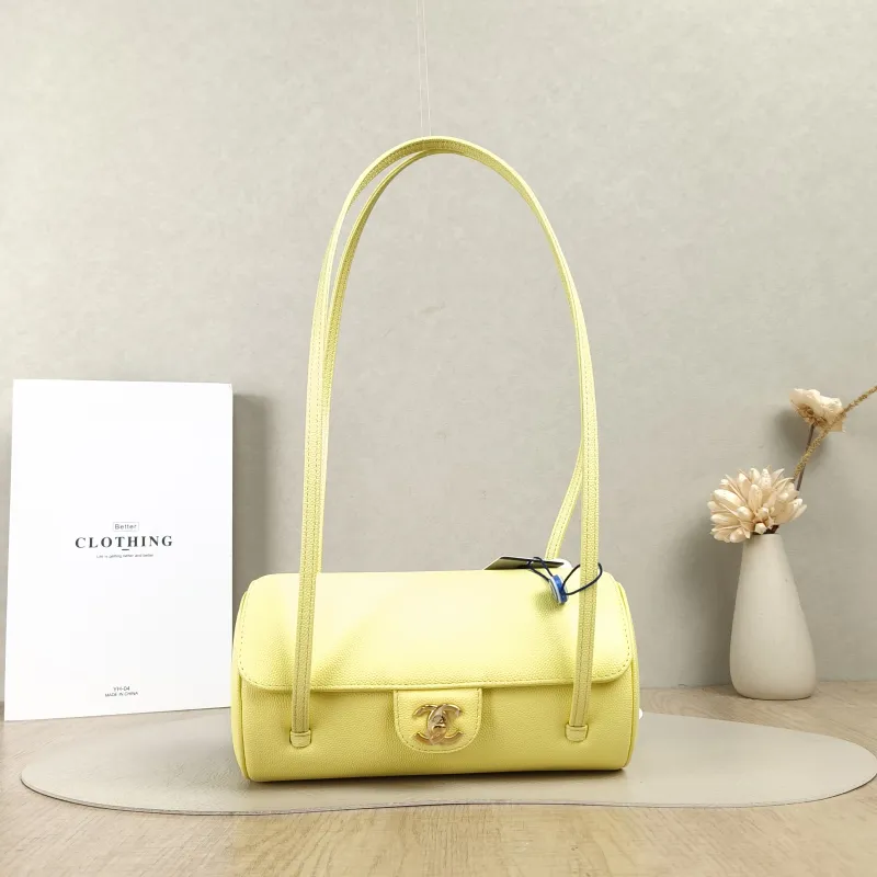 Chanel Shoulder Bag26p preppy coco Bowling Bag Grained Calfskin Small20.5 × 10 × 10 cm