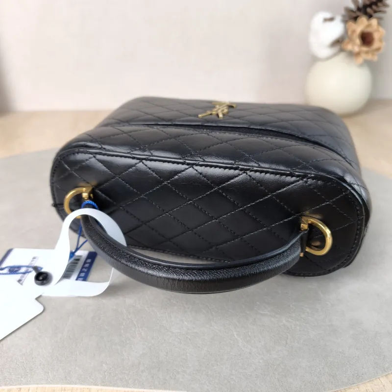 SAINT LAURENT Shoulder Bag Gaby Cosmetic Bag Black Calfskin Medium 18 × 6.5 × 11 cm — detail view 10 of 11