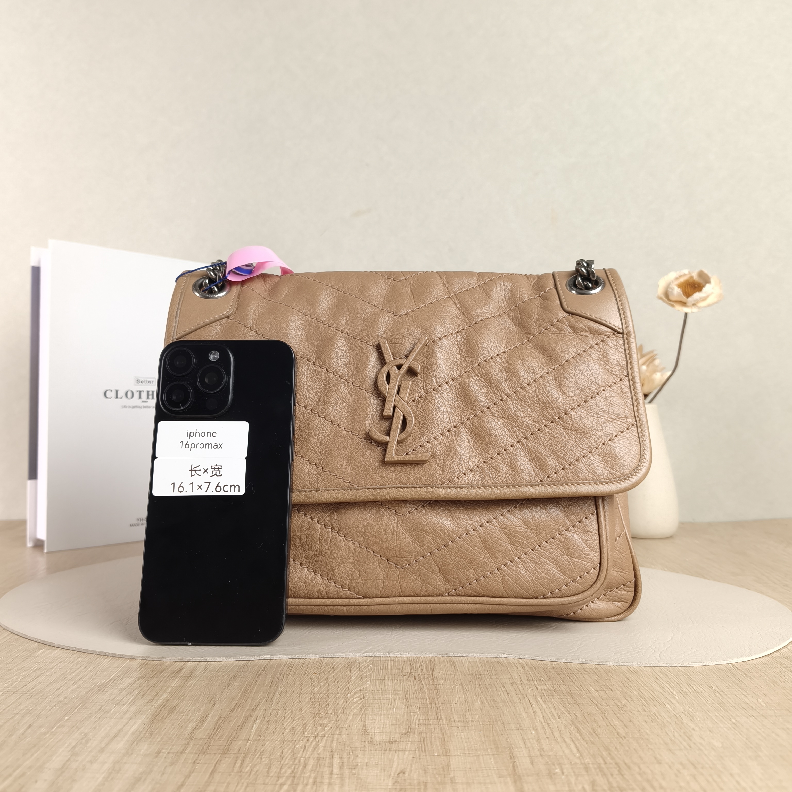 SAINT LAURENT Crossbody Bag Niki D Calfskin Medium28 × 8.5 × 20 cm — cover view 3 of 5