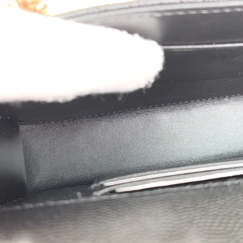 Chanel Crossbody Bag kelly Black Grained Calfskin One Size 18 × 4.5 × 10 cm — detail view 1 of 14