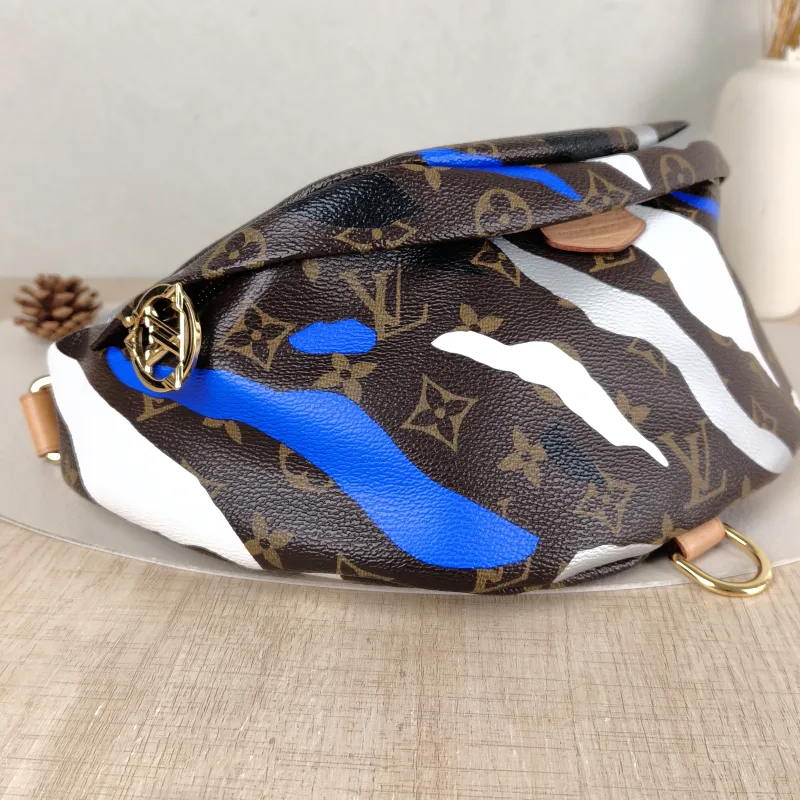 Louis Vuitton Belt Bag Bumbag Belt Bag Monogram PVC One Size 37 × 13 × 14 cm — detail view 10 of 10