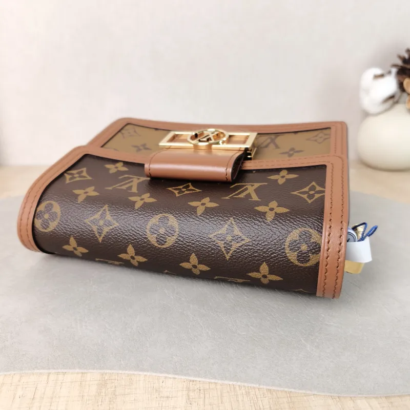 Louis Vuitton Crossbody Bag Dauphine Monogram PVC Mini 20 × 9 × 15 cm — detail view 12 of 14