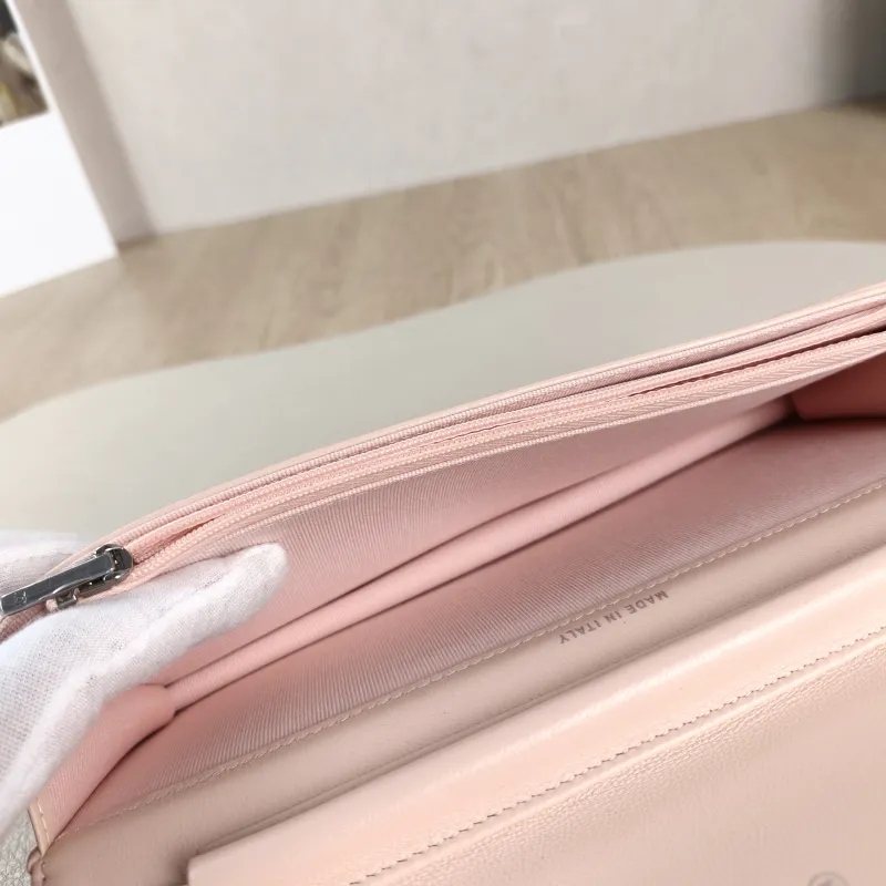 Chanel Shoulder Bag WOC Pink Lambskin One Size 22 × 3 × 11 cm — detail view 7 of 12