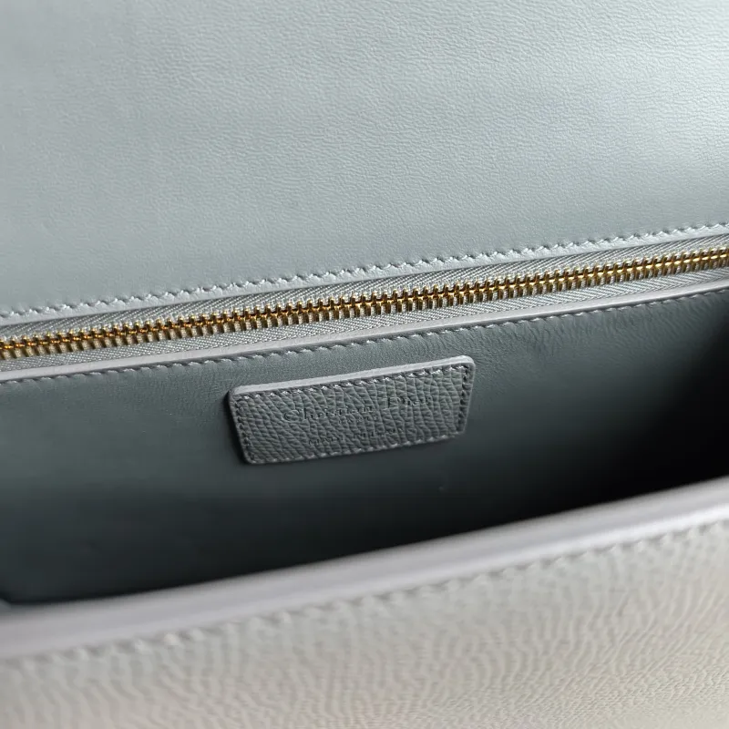 DIOR Crossbody Bag 30Montaigne 30 Grey Calfskin Medium 24 × 8 × 17 cm — detail view 11 of 12