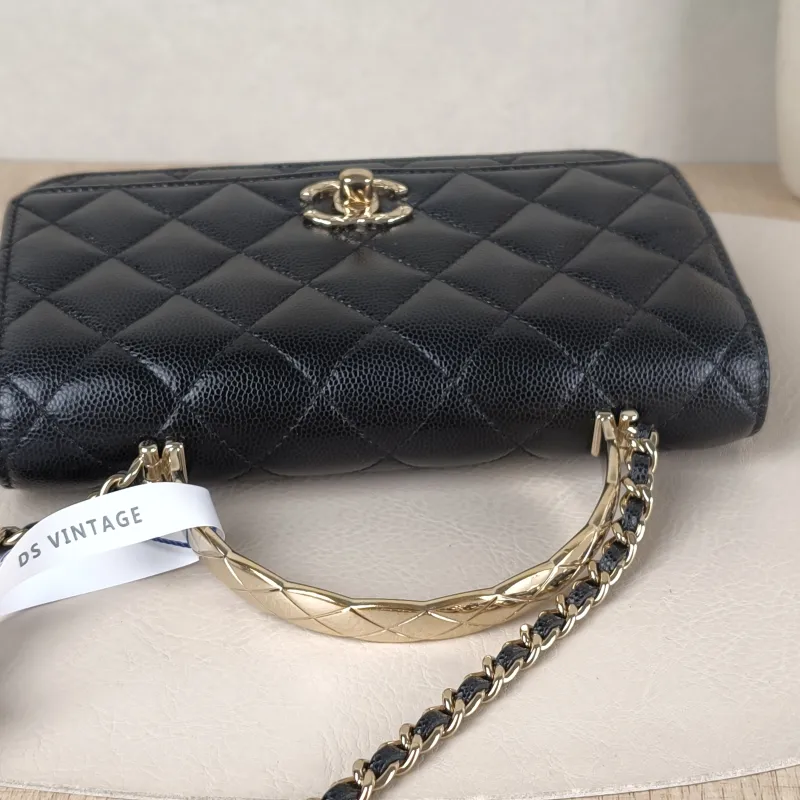 Chanel Crossbody Bag coco crush woc Black Grained Calfskinmini19.2 × 3.5 × 12.3 cm — detail view 1 of 13