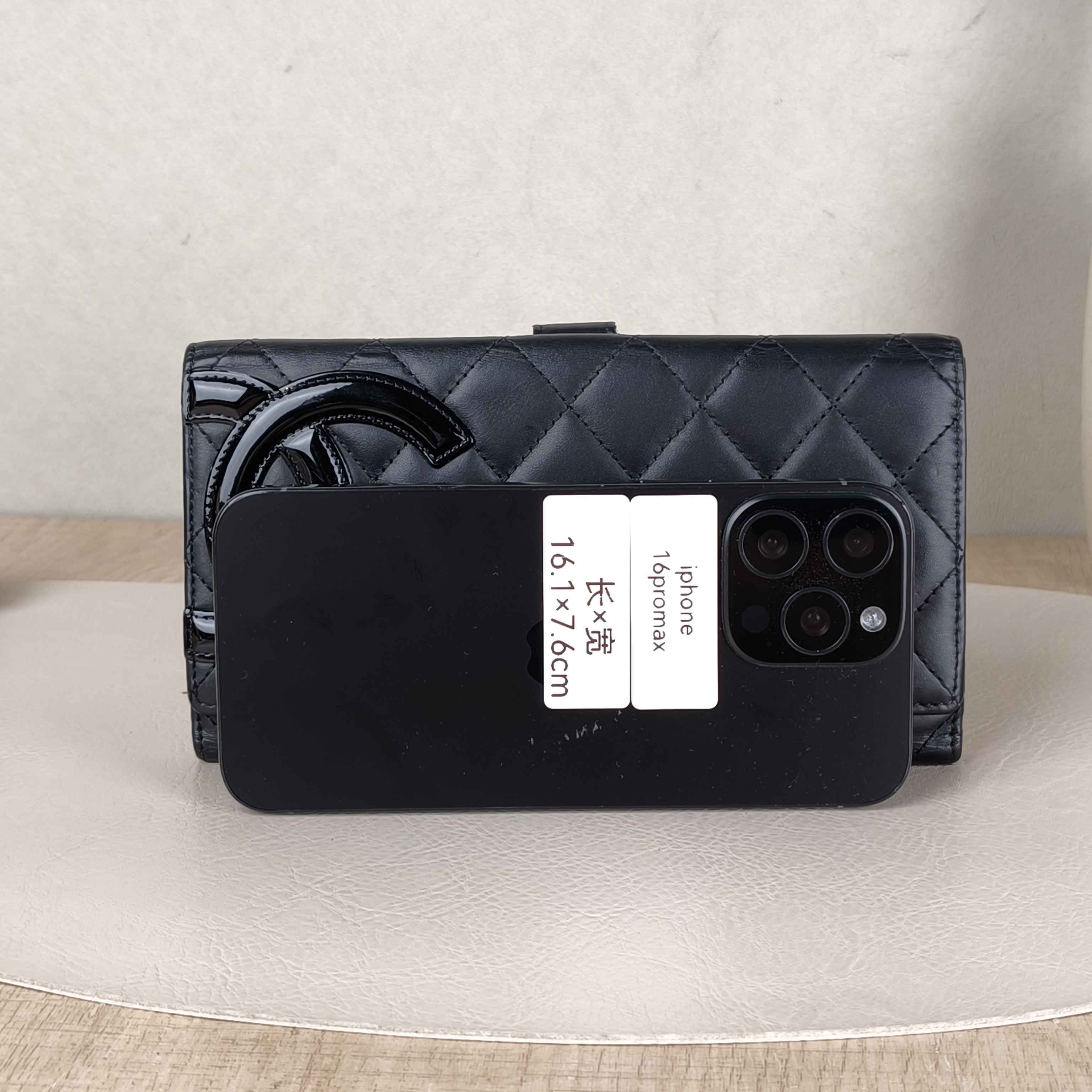 Chanel Wallet Wallet Black CC alfskin Edition19 × 2 × 10 cm — cover view 3 of 5
