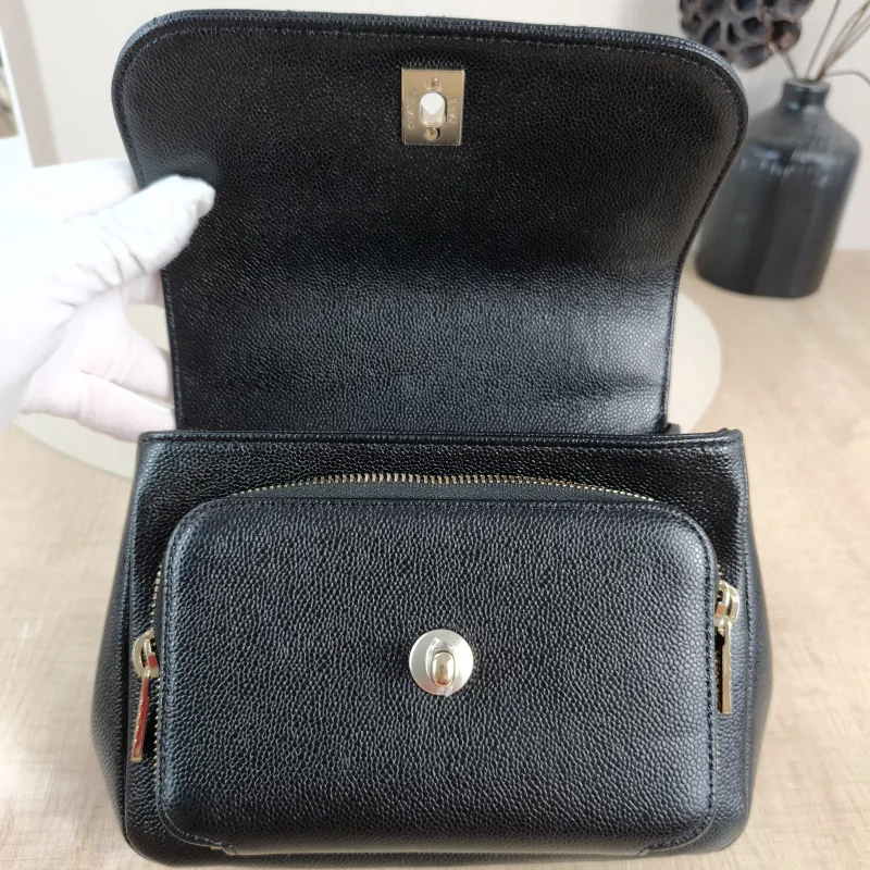Chanel Crossbody Bag affinity Messenger Bag Black Grained Calfskin Small 19 × 7 × 14 cm 31 — detail view 12 of 14