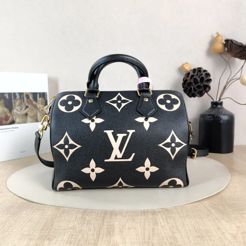 Louis Vuitton Crossbody Bag Speedy25 Black · White Monogram Empreinte Embossed Calfskin Medium 25 × 15 × 19 cm — cover view 6 of 6