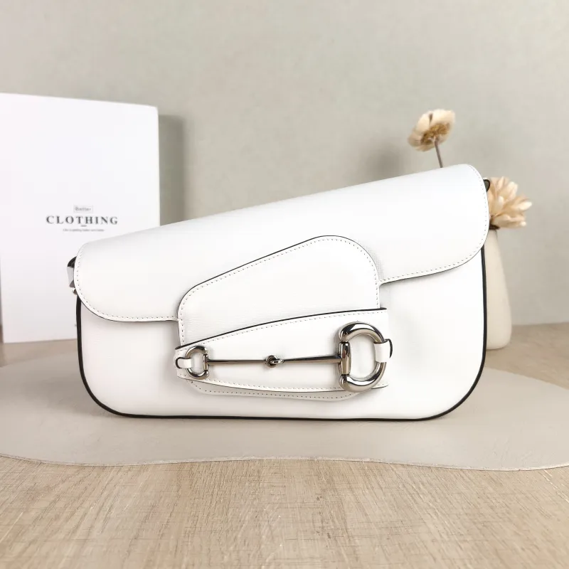 GUCCI Shoulder Bag Horsebit 1955 Horsebit Horsebit Shoulder Bag White Calfskin Small 26.5 × 8 × 17 cm