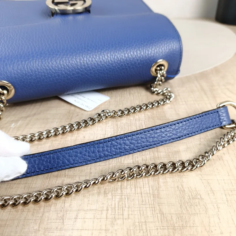 GUCCI Crossbody Bag g Collection Blue Calfskin Small20 × 9 × 16 cm — detail view 7 of 12