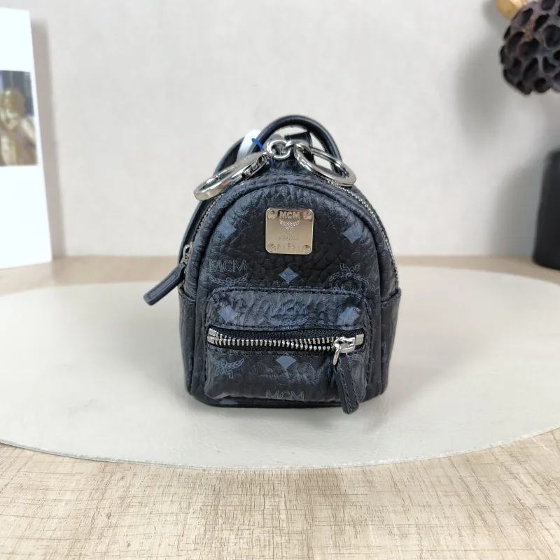 MCM Charm Charm Black Canvas 9.5 × 4.5 × 11.5 cm