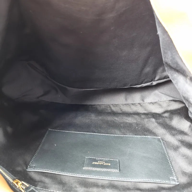 SAINT LAURENT Crossbody Bag Jamie 4.3 Chain Bag Lambskin Large 43 × 9 × 29 cm — detail view 13 of 14