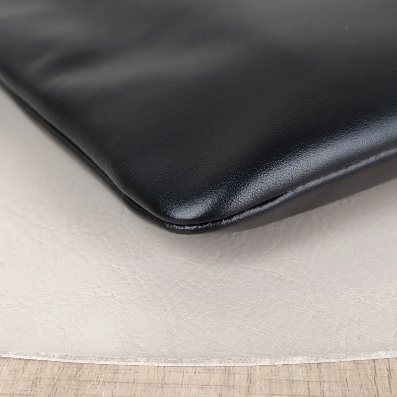 Miumiu Shoulder Bag IVY Tote Shopping Tote Black CC alfskin Mini 20*24 — detail view 7 of 11