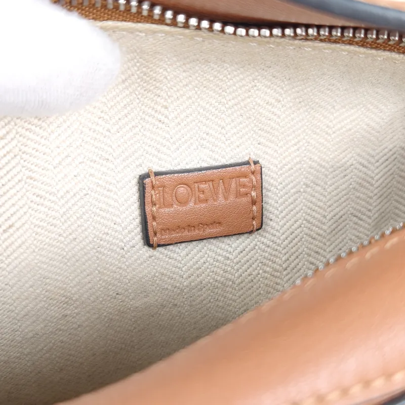 LOEWE Crossbody Bag Puzzle Caramel CC alfskin Mini 18 × 8 × 12.5 cm — detail view 2 of 10