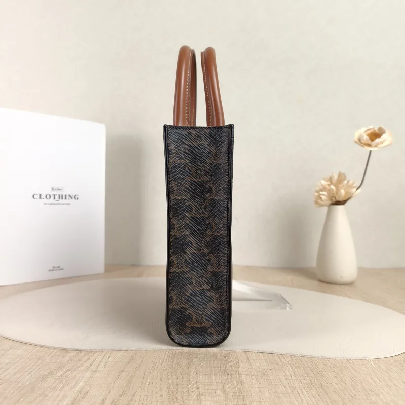 CELINE Crossbody Bag CABAS Mini Monogram PV Cmini17 × 4 × 20.5 cm — detail view 9 of 9