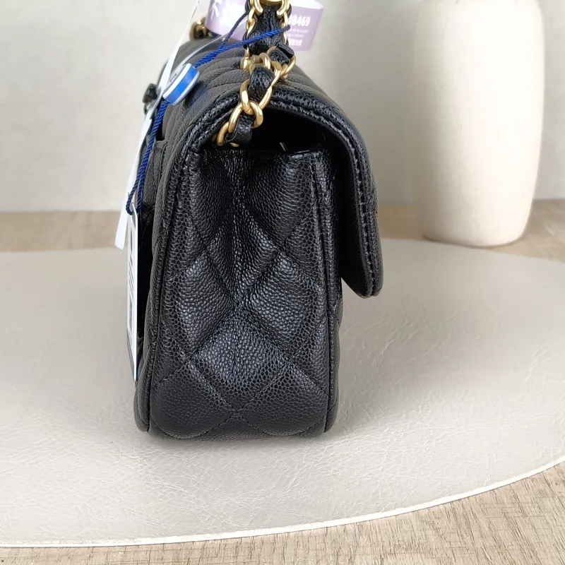 Chanel Crossbody Bag25b mini Black Grained Calfskin One Size20 × 6 × 12 cm — detail view 5 of 14
