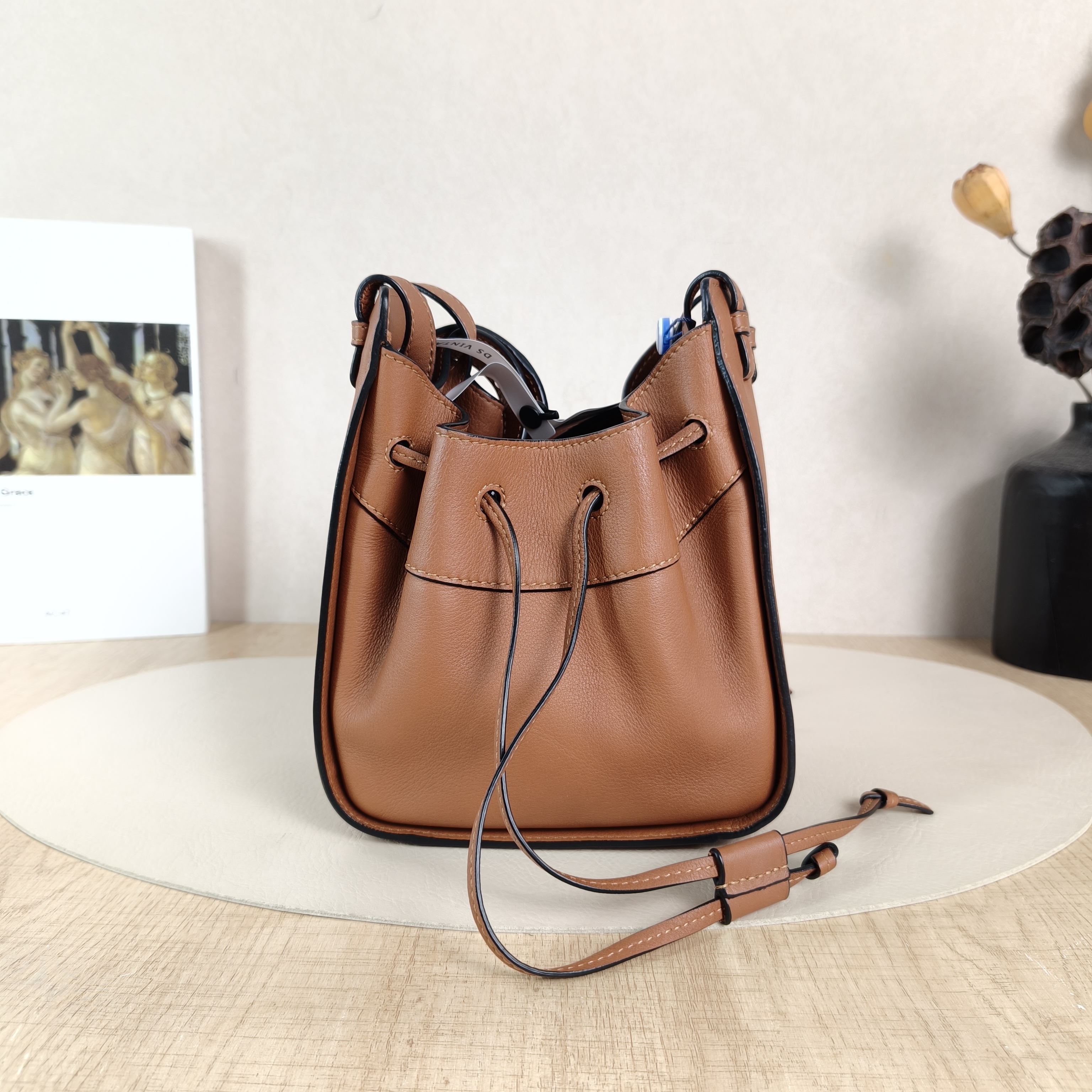 LOEWE Crossbody Bag Hammock Brown Calfskinmini17 × 11 × 19.5 cm — cover view 2 of 5