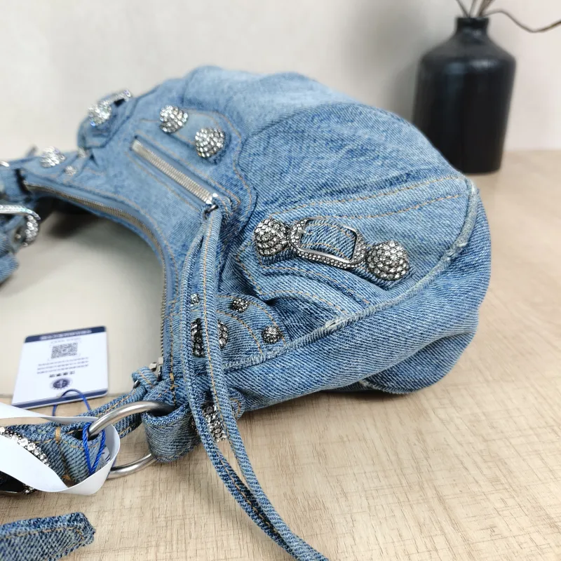 BALENCIAGA Crossbody Bag LE CAGOLE Blue Small33 × 8.5 × 16 cm — detail view 7 of 13