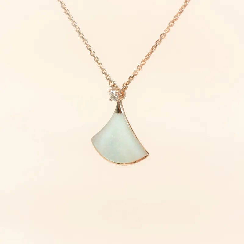Bvlgari Necklace DIVAS’ DREAM Collection Pearl White Mother-of-Pearl 18KR ose Gold Diamond One Size 2*41-43 — cover view 10 of 10
