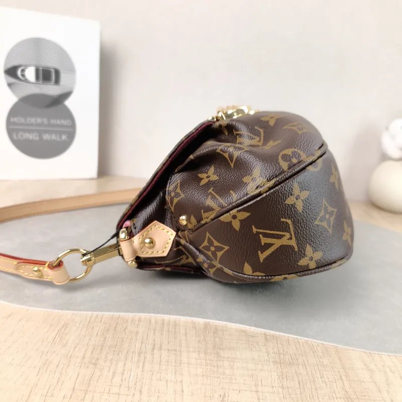 Louis Vuitton Shoulder Bag Sunset Monogram PVC One Size 27 × 3 × 18 cm — detail view 8 of 13
