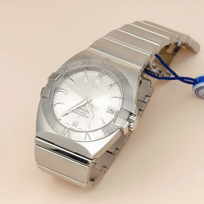 OMEGA Watch Watch Silver One Size38 — cover view 11 of 12