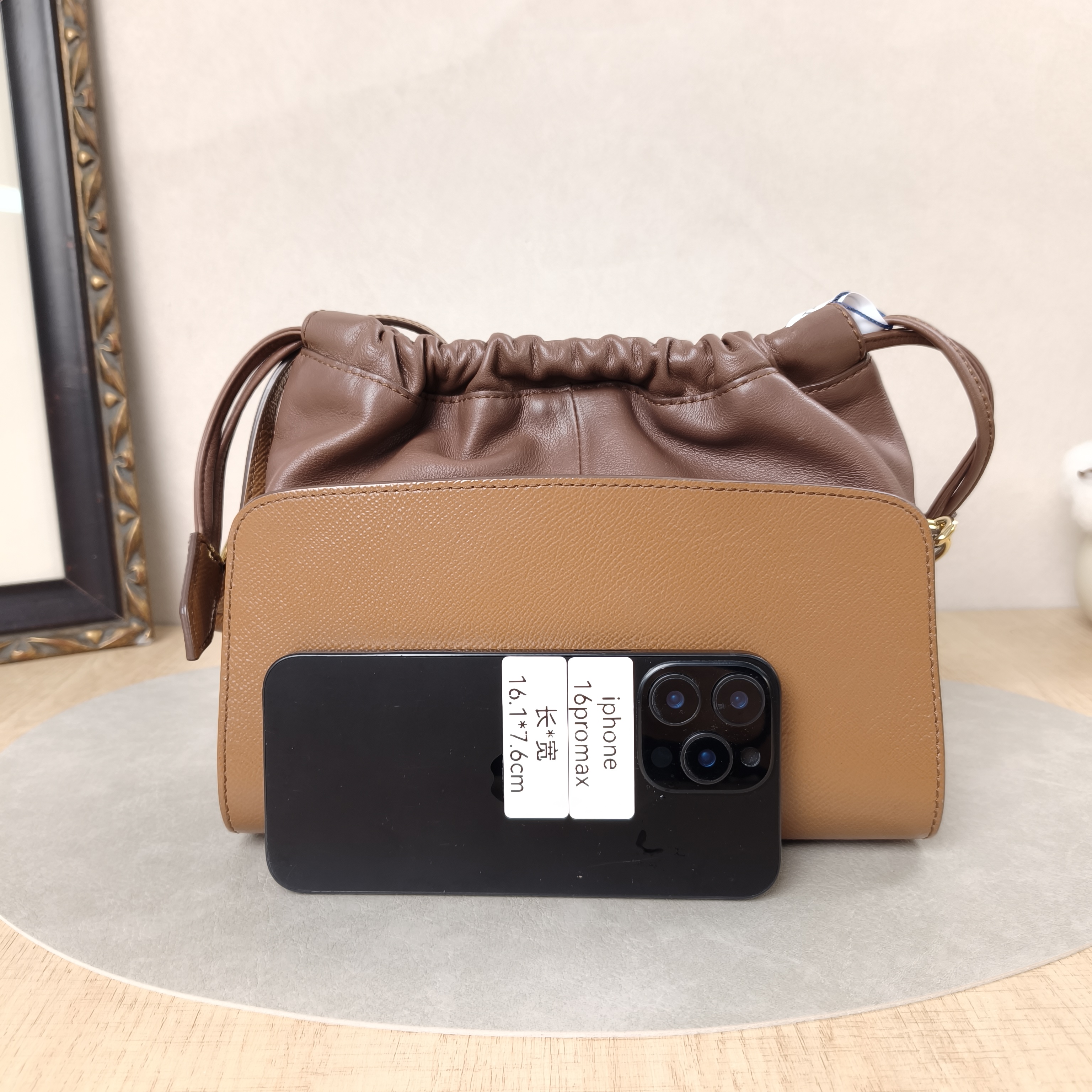 BURBERRY Crossbody Bag Crossbody Bag Brown Calfskin23.5 × 8 × 19 cm — cover view 4 of 5