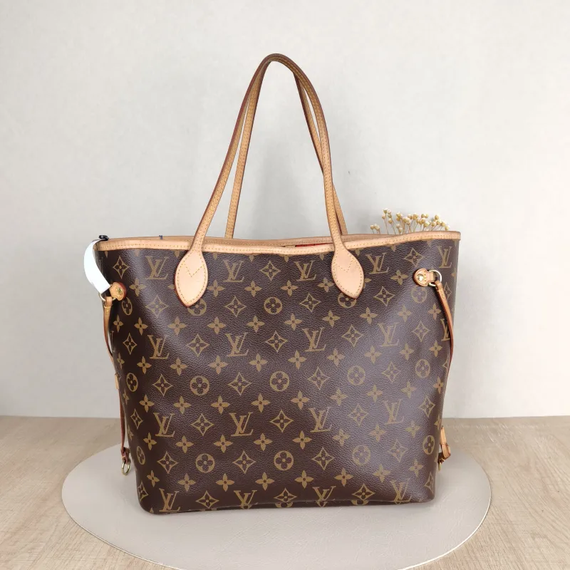 Louis Vuitton Shoulder Bag Neverfull Monogram PVC Medium31 × 14 × 28 cm — cover view 4 of 5