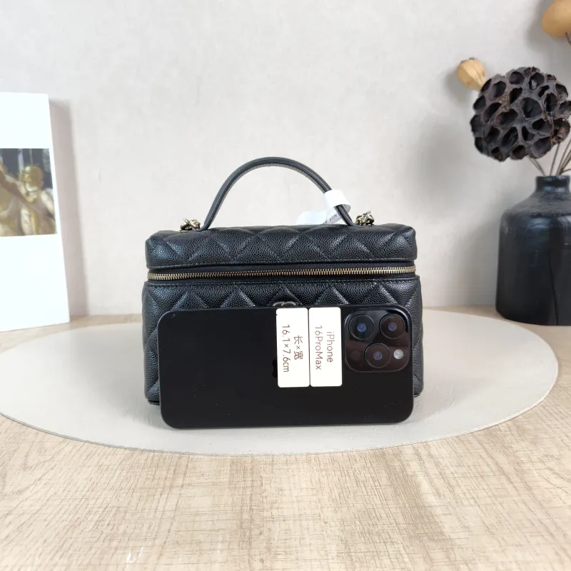 Chanel Crossbody Baglp Box Bag Top Handle Crossbody Bag Black Grained Calfskin 19.5 × 5 × 17 cm — cover view 5 of 6