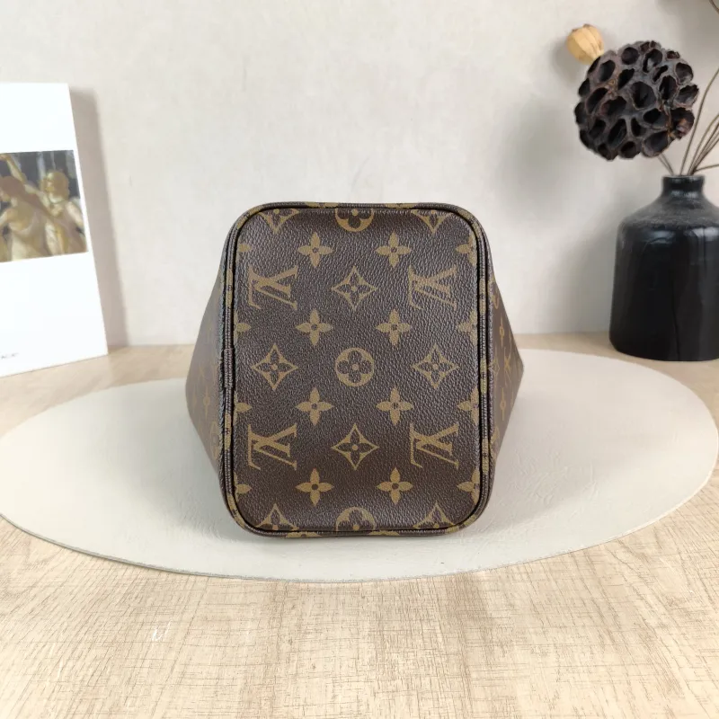 Louis Vuitton Top Handle Bag ALL IN BB Monogram PVCBB16 × 12 × 18 cm — cover view 2 of 6