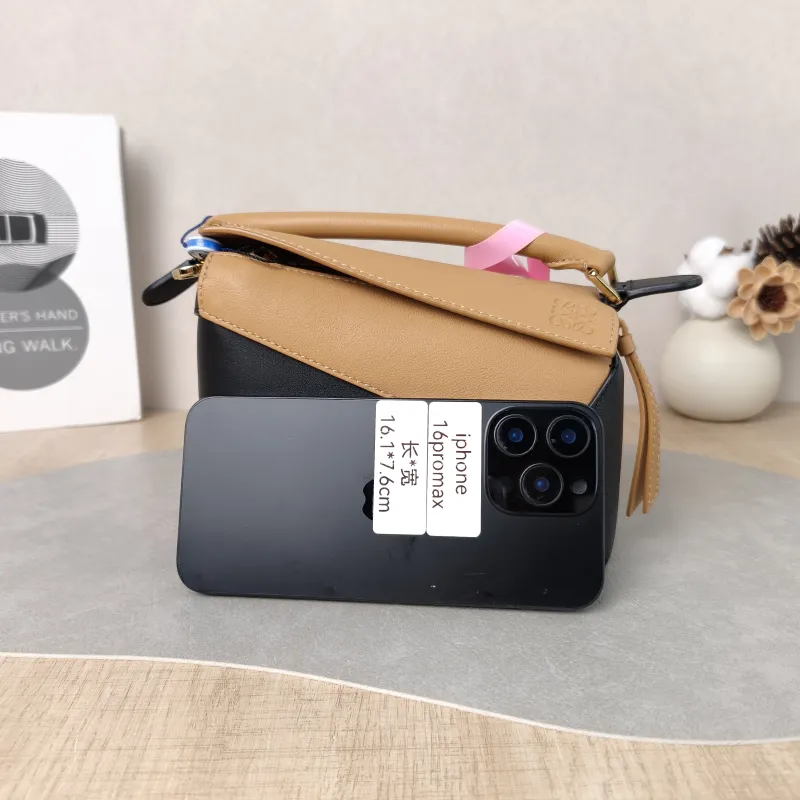 LOEWE Crossbody Bag Puzzle Black Brown Calfskin Mini 18 × 8 × 12.5 cm — cover view 3 of 5