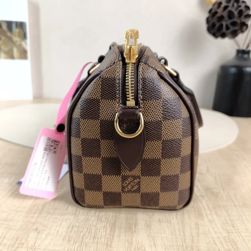Louis Vuitton Crossbody Bag Speedy20 Shoulder Strap PVC Small 20.5 × 12 × 13.5 cm — detail view 11 of 12