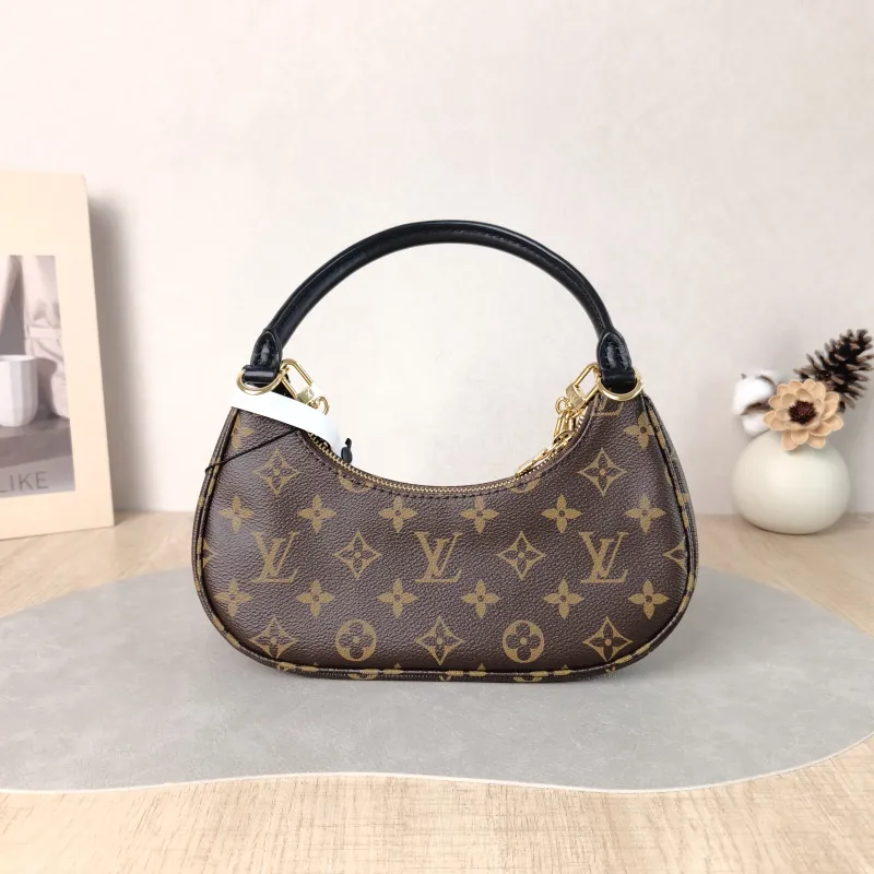 Louis Vuitton Shoulder Bag Catchy Monogram PVC Small 24 × 6 × 10 cm — cover view 6 of 6