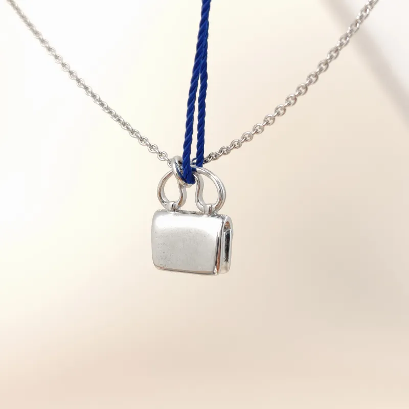 Hermès Necklace Amulettes Constance Pavé Diamond Necklace White Gold 18KW hite Gold Diamond One Size 40cm — cover view 8 of 11