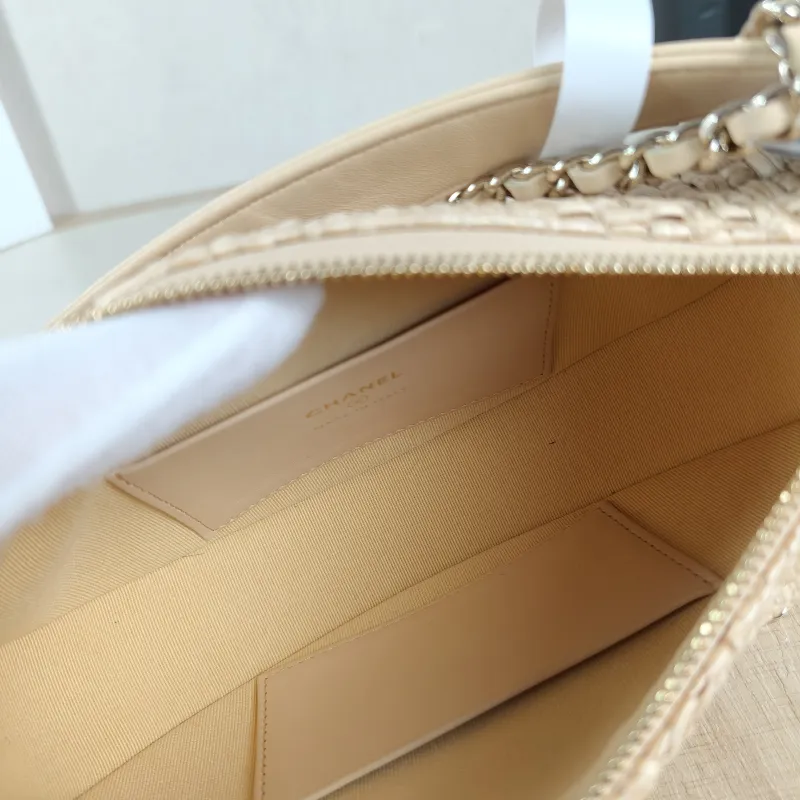 Chanel Crossbody Bag Top Handle Crossbody Bag Woven One Size 22 × 5 × 12.5 cm — detail view 6 of 10