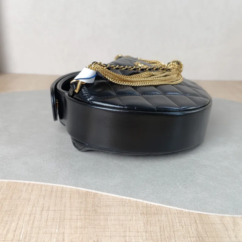 Chanel Top Handle Bag Black Calfskin One Size 19 × 4 × 11 cm — detail view 11 of 12