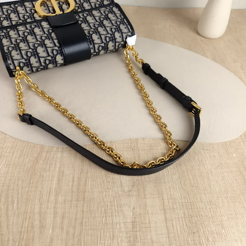 DIOR Crossbody Bag 30Montaigne 30 Edition Canvas Medium 25 × 9 × 16.5 cm — detail view 1 of 11