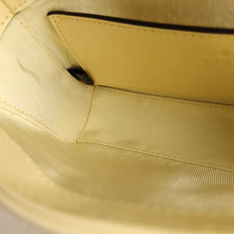 GUCCI Crossbody Bag GG Marmont Small Marmont 22 Yellow Lambskin Small 22 × 6 × 13 cm — detail view 8 of 10